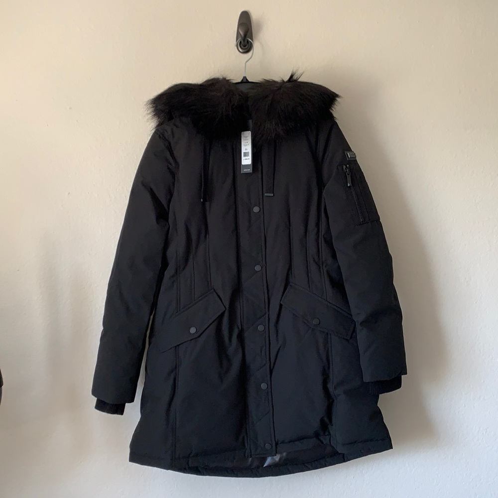 Brand new with tags BCBG Down fill tech parka faux fur hood- size M